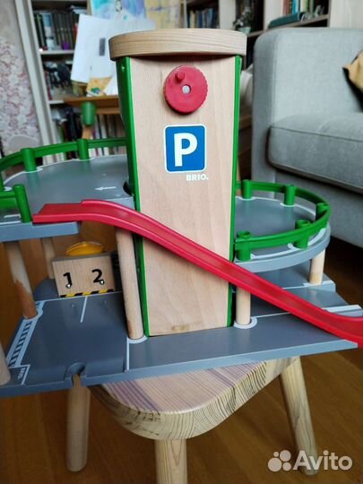 Парковка, паркинг Брио Brio