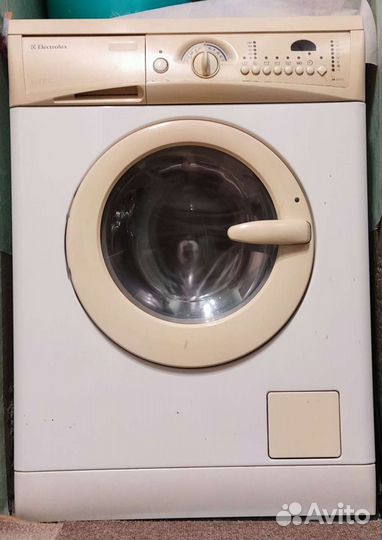Стиральная машина Electrolux EW 1077 F