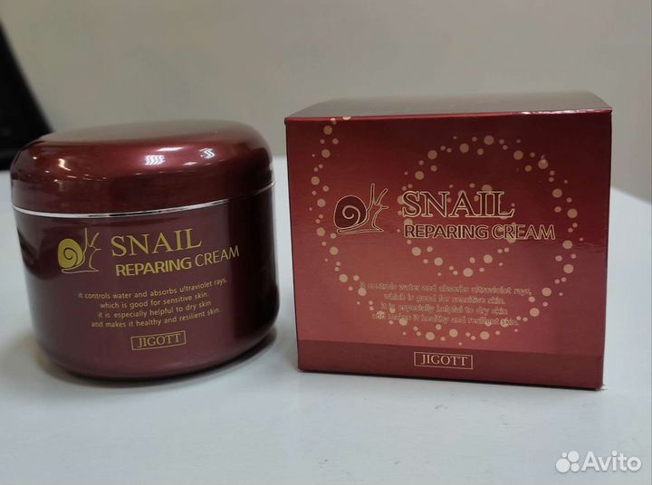 Крем для лица с улиточным муцином Jigott. Корея