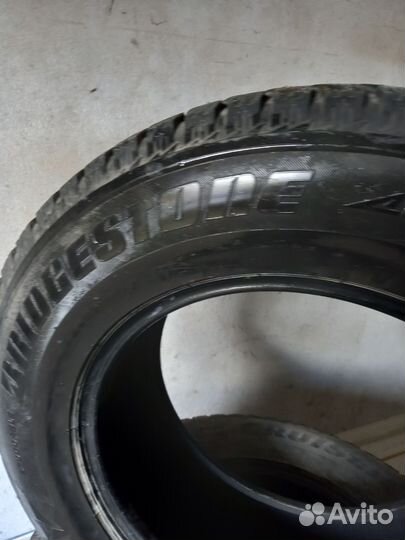 Bridgestone Ice Cruiser 7000 255/65 R17