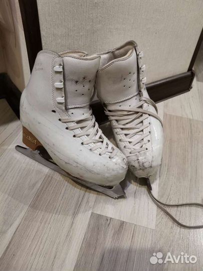 Фигурные коньки Edea 195