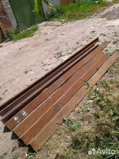 Уголок, рельс