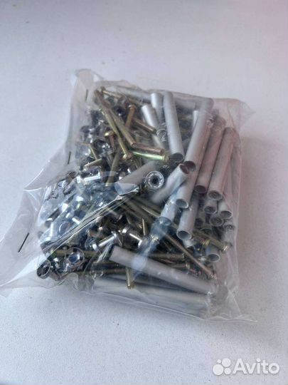 Стойка для очков