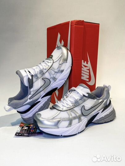 Кроссовки nike v2k run runtekk