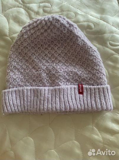 Шапка для девочки Levis