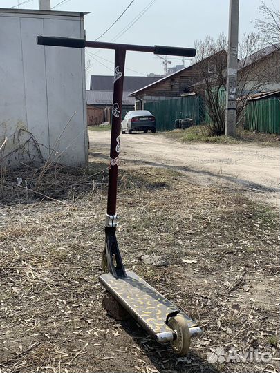 Кастомный трюковой самокат