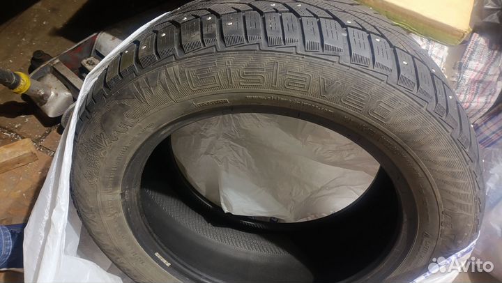 Gislaved NordFrost 100 235/55 R17 103T