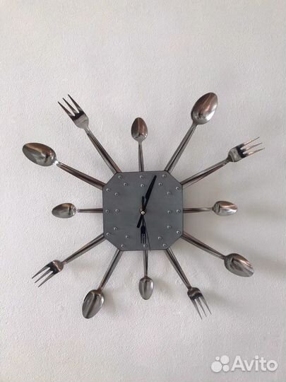 Часы настенные