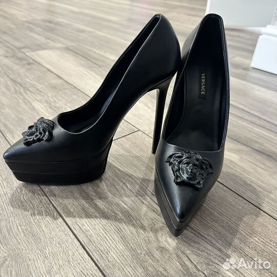 Туфли versace 37