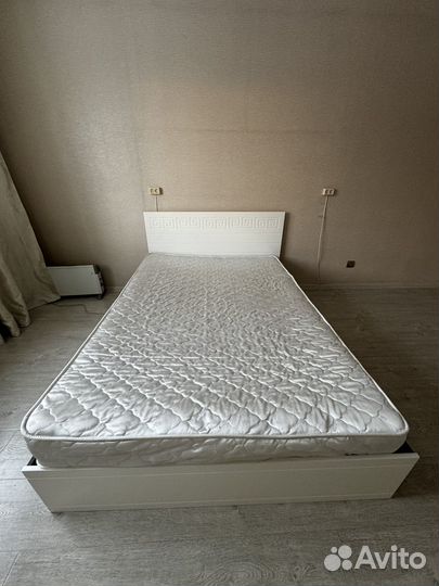Кровать с матрасом бу