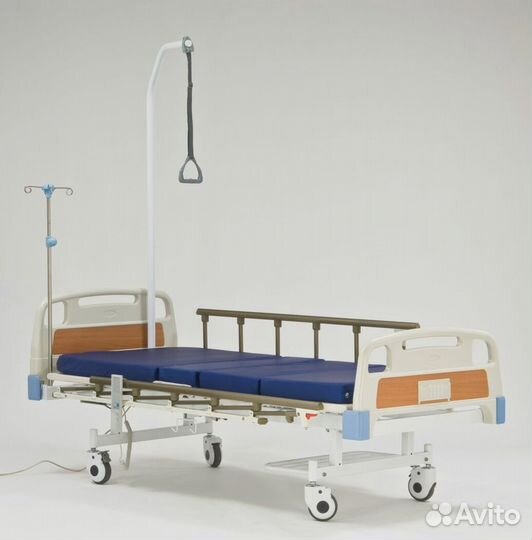 Медицинская кровать для лежачих больных