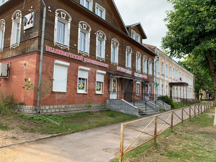 Торговая площадь, 160.9 м²