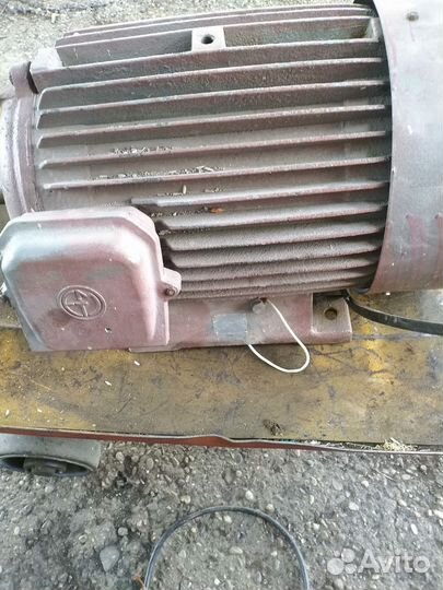 Электродвигатель