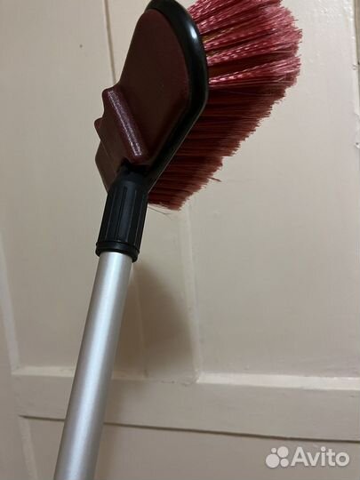 Щетка для мытья автомобиля