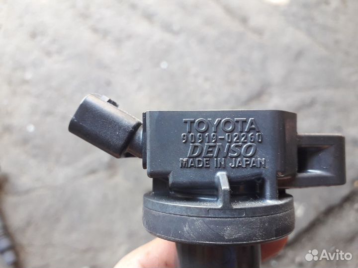 Катушка зажигания Toyota Lexus
