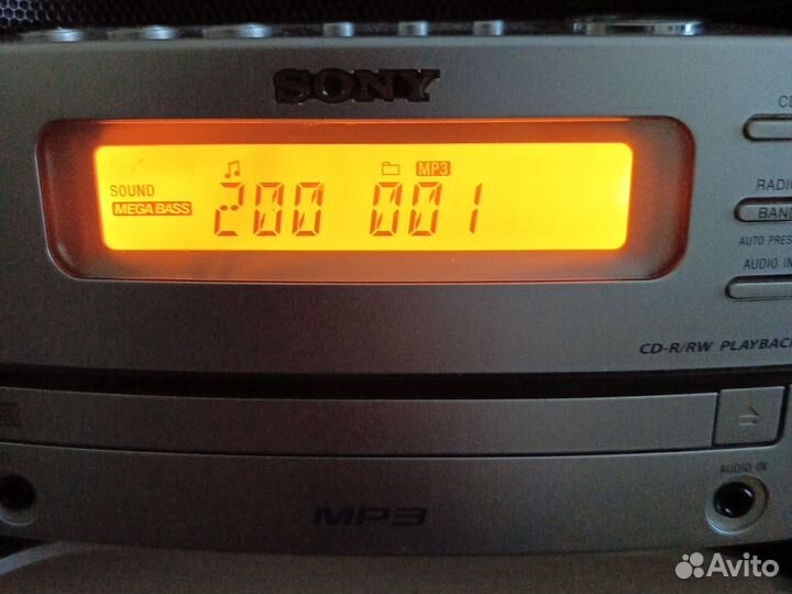 Бумбокс sony zs 550cp