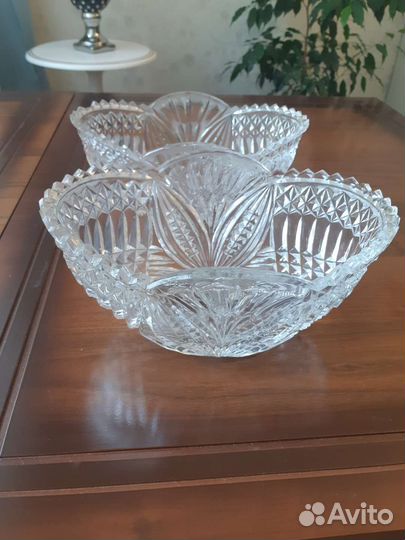 Ваза хрустальная