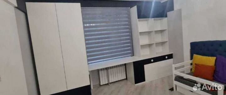 Рабочая зона у окна