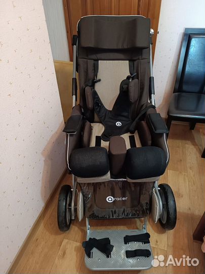 Кресло коляска для инвалидов