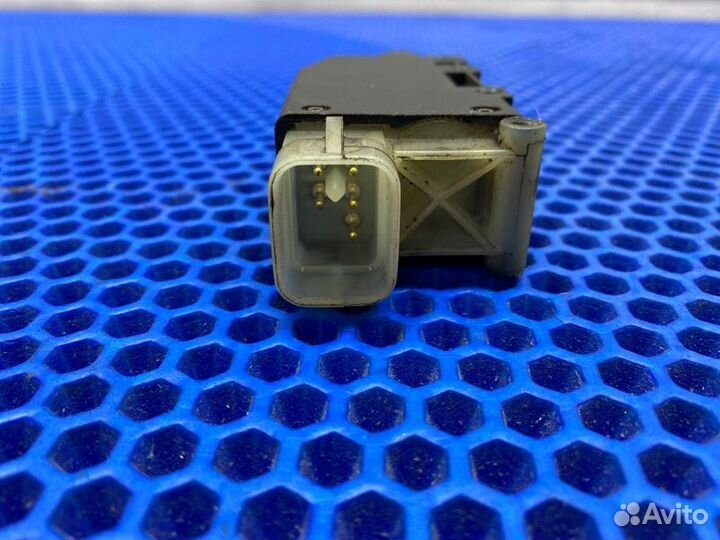 Активатор замка двери Opel Corsa B 1.2 1999