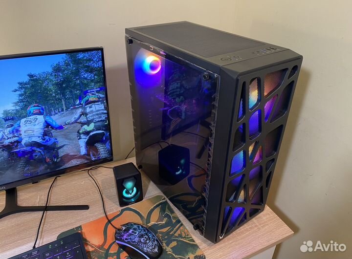 Красивый Игровой пк RX с монитором: Mana