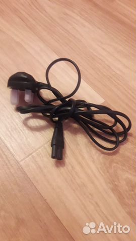 Кабель с 3-контактной вилкой и евроразъёмом С7