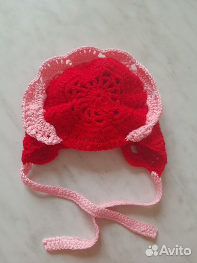 Чепчик вязанный, ручная работа