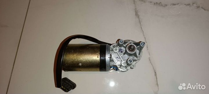 Моторчик стеклоочистителя