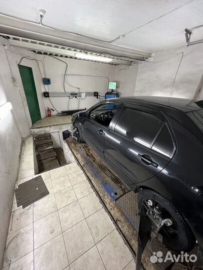 Mitsubishi Lancer 1.6 AT, 2005, 248 000 км