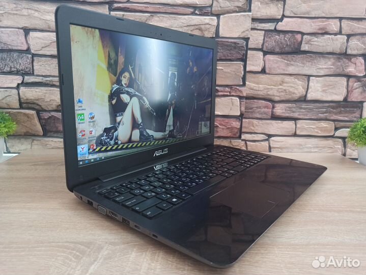 Мощный игровой ноутбук Asus i3/6gb