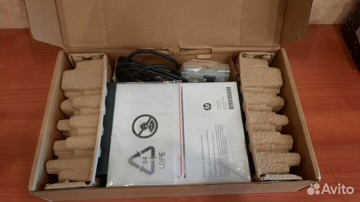 Коммутатор HP-1810-24G