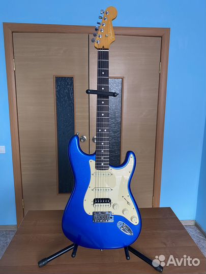 Fender Ultra stratocaster hss rw cobra bl