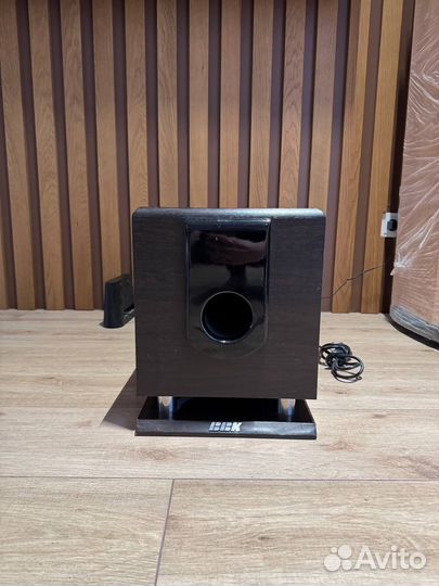 Напольная акустика