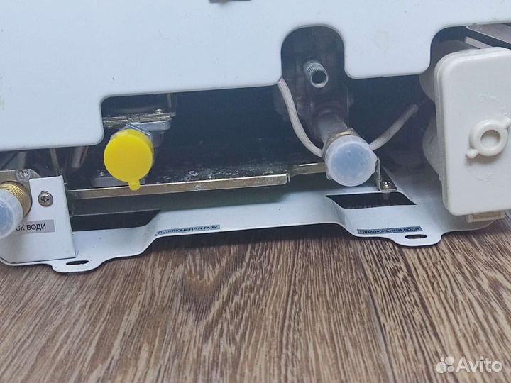 Газовая колонка ariston