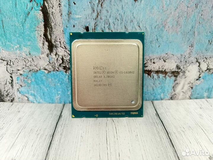 Процессор Xeon E5-1620 v2 (LGA 2011)