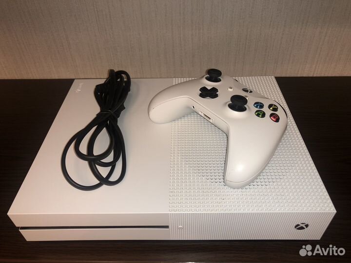 Игровая приставка xbox one s