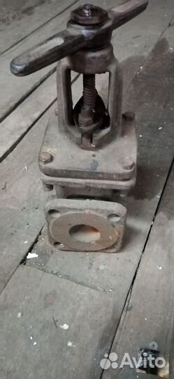 Продам задвижки