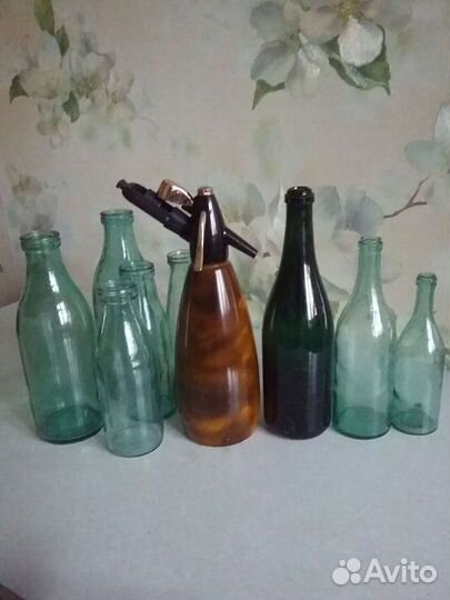 Бутылки молочные. Бутылки из под спиртного.СССР