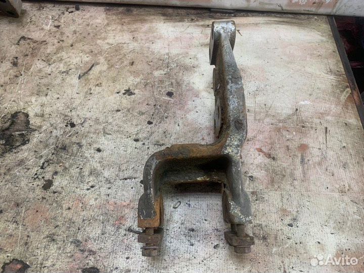 Кронштейн рессоры задний левый Daf Cf 85 грузовой