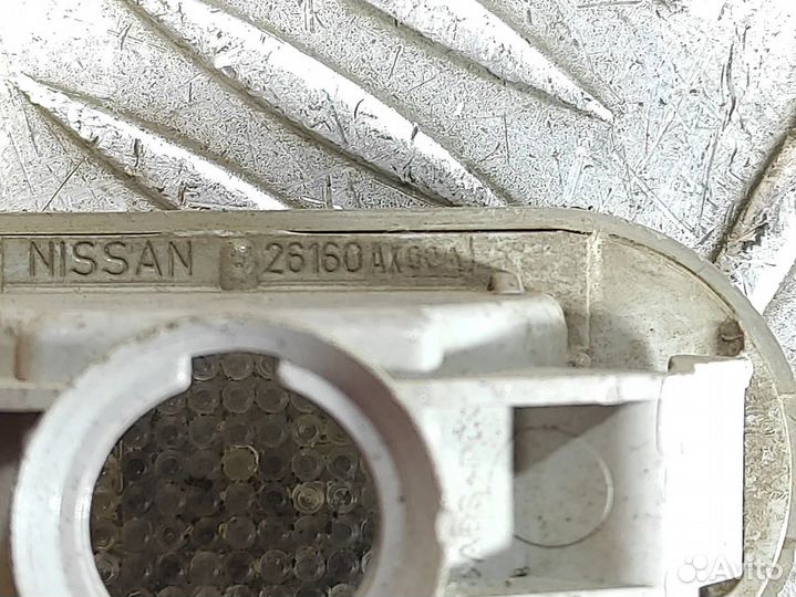 Повторитель в крыло левый Nissan Tiida c11