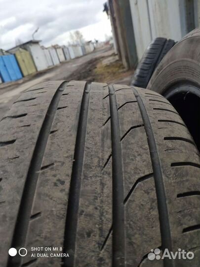 Continental ContiPremiumContact 2 215/55 R17