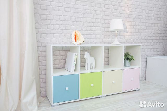 Стеллаж в детскую