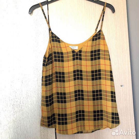 Клетчатый топ в бельевом стиле Aritzia