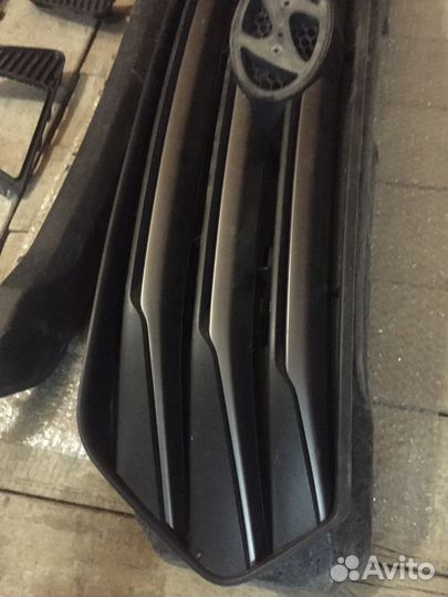 Решетка радиатор Хендай Крета оригинал