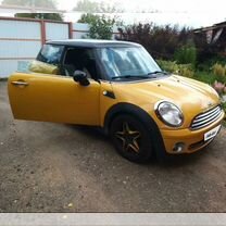 MINI Cooper 1.6 AT, 2009, 150 000 км, с пробегом, цена 680 000 руб.