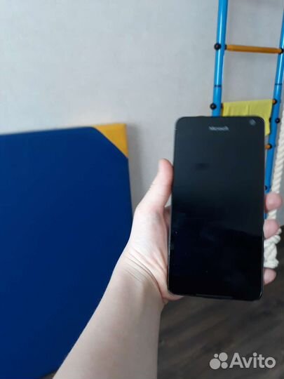 Телефон