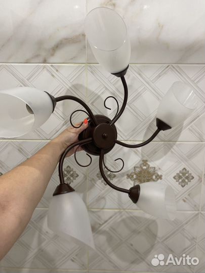 Люстра потолочная