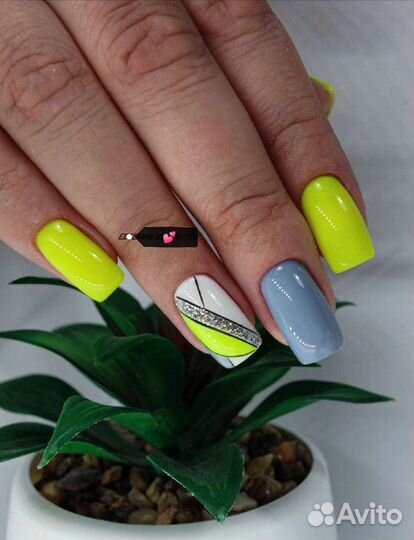 И. Захарова/Педикюр,маникюр,наращивание