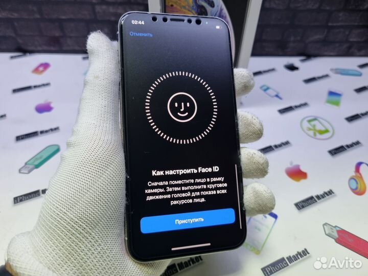 iPhone Xs, 64 ГБ