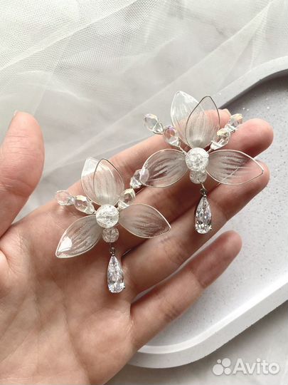 Свадебные серьги цветы ручной работы